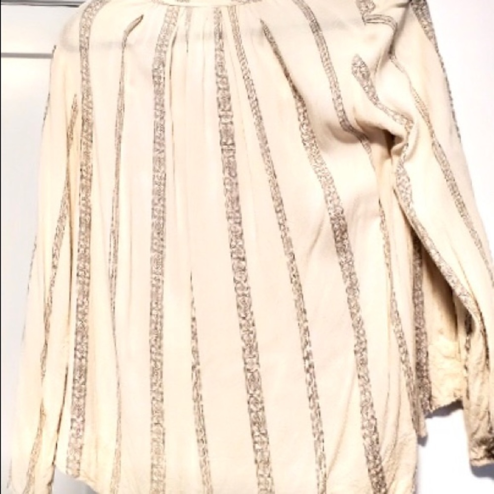 Gentle Fawn Blouse.  Boho style/comfort and lightweight. Casual chic. St… - Picture 2 of 4